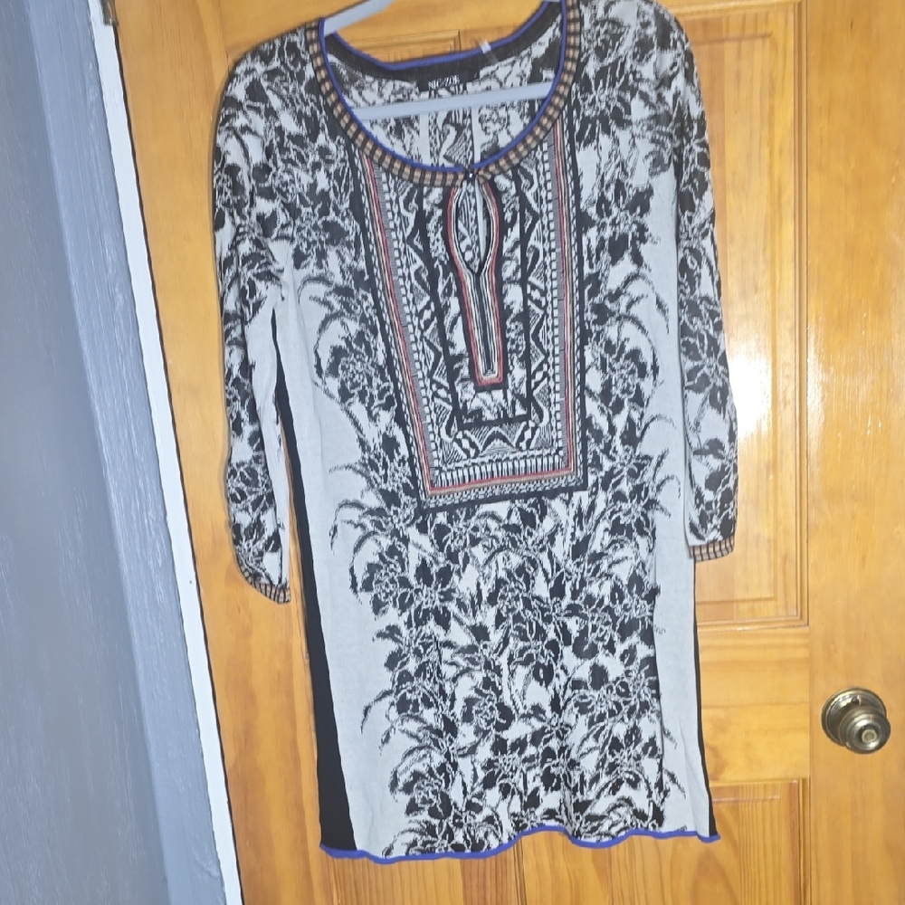 Box B NIC+ZOE Monochrome Patterned Top